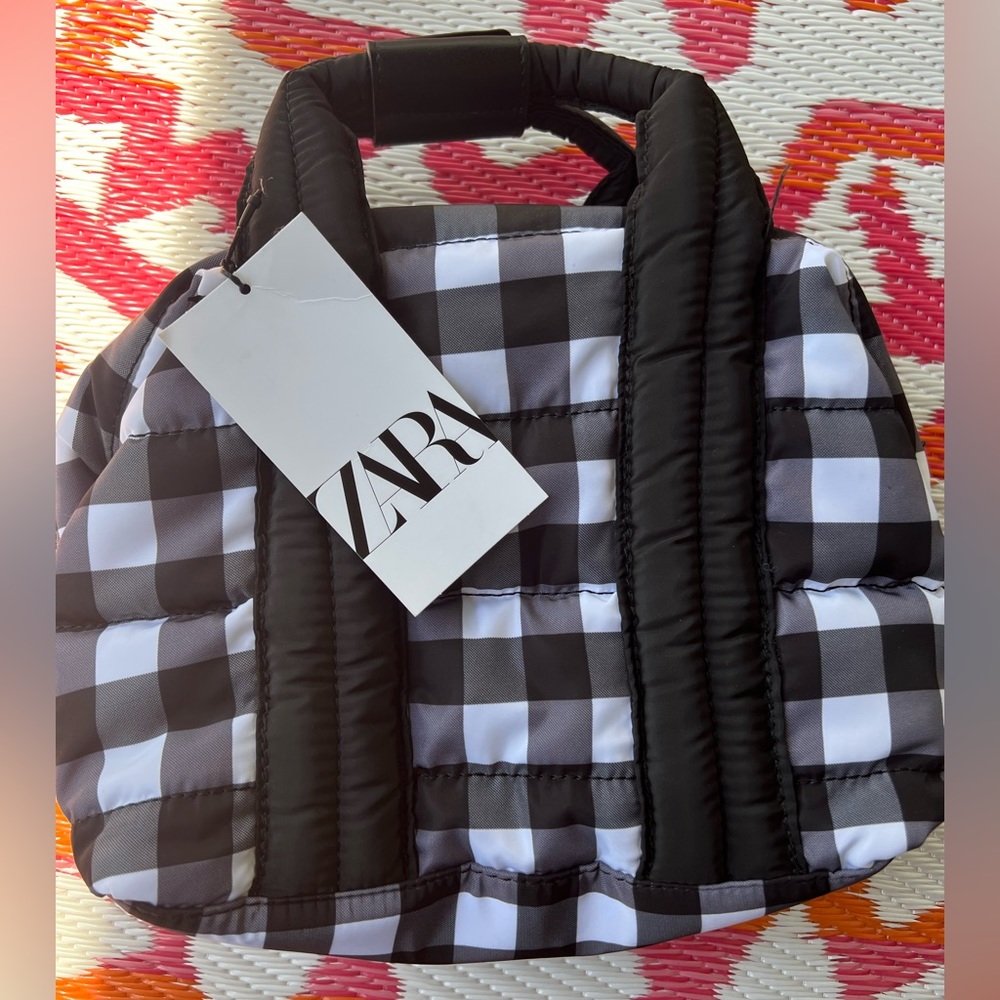 ZARA Puffy Gingham Picnic Tote. NWT.